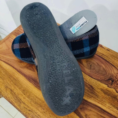 Zapatilla de casa COPETE cerrada - PlumaFlex cuadro azul marino