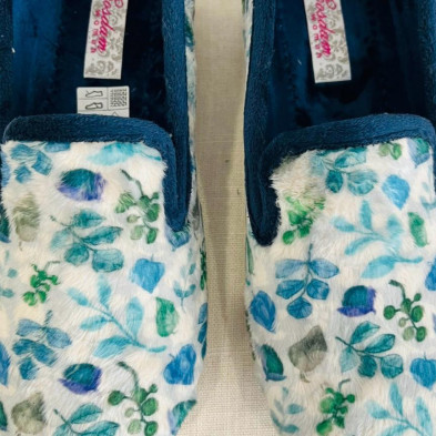 Zapatillas de casa FLORA - cerrada con cuña - azul