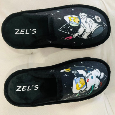 Zapatilla de casa descalza - HOMER SIMPSON - negro