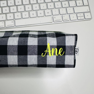 Estuche BRICK - vichy negro - personalizable