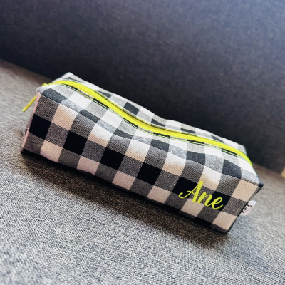 Estuche BRICK - vichy negro - personalizable