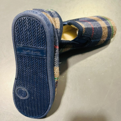 Zapatillas de casa JANO - cerradas - cuadro azul