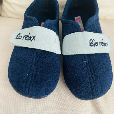 Zapatilla de casa  MITIC cerrada velcro Biorelax - rizo marino