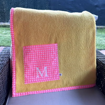 Toalla de playa - MARVE amarillo + rosa fluor