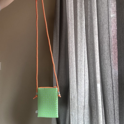 Mini bolso plano MARVE vichy verde flúor - personalizable