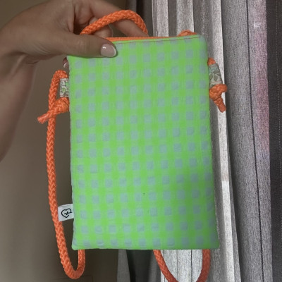Mini bolso plano MARVE vichy verde flúor - personalizable
