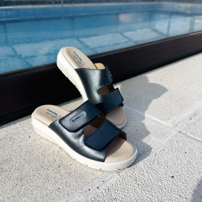 Sandalia ROMA - abierta con velcro - marino