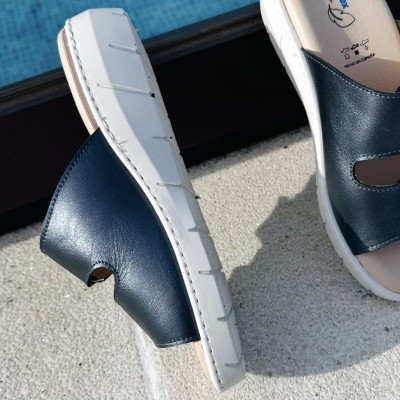 Sandalia ROMA - abierta con velcro - marino