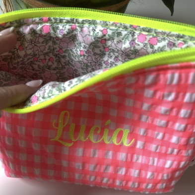Neceser PYRA talla M- vichy rosa fluor + flores rosa fluor - personalizable