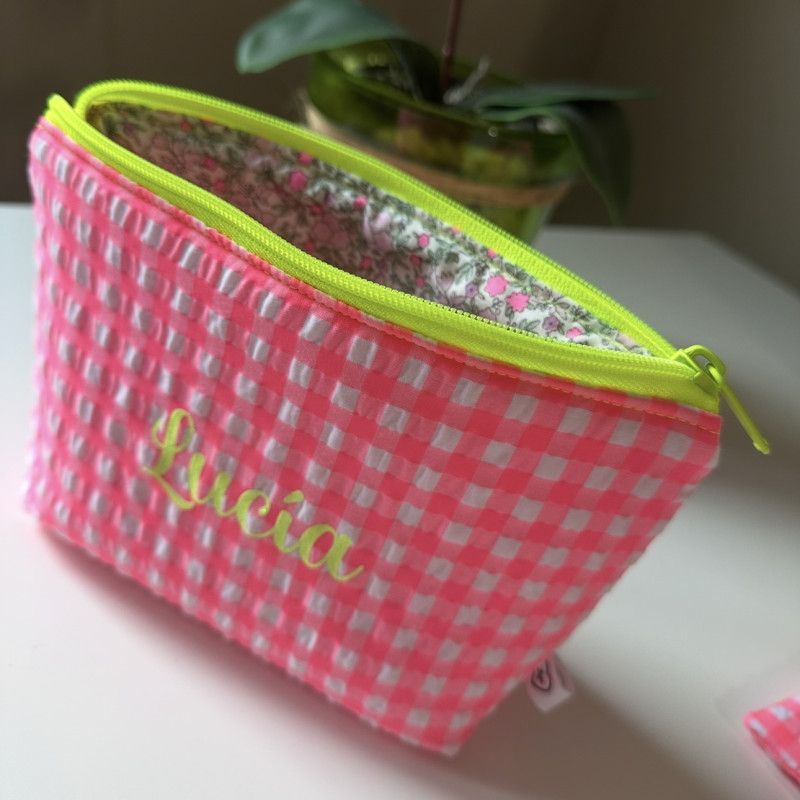 Neceser PYRA talla M- vichy rosa fluor + flores rosa fluor - personalizable
