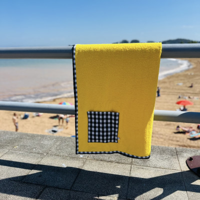 Toalla de playa - MARVE rizo amarillo + vichy negro