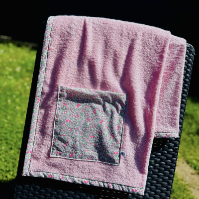 Toalla de playa - FLOWERS - rizo rosa
