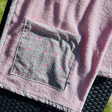 Toalla de playa - FLOWERS - rizo rosa