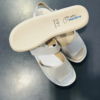 Sandalia JADIR - abierta con velcro - beig