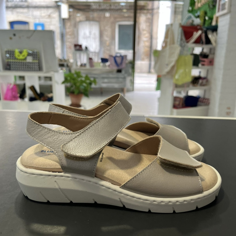 Sandalia JADIR - abierta con velcro - beig