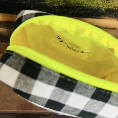 Neceser box MARVE - vichy negro + impermeable amarillo fluor - personalizable