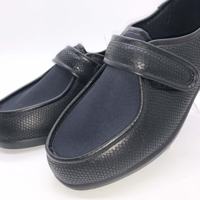 Zapatilla de calle - negro