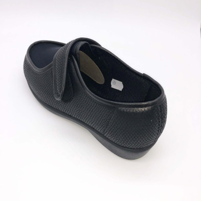 Zapatilla de calle - negro