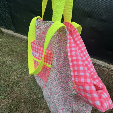 Totebag XL MARVE - rosa fluor + flor fluor - personalizable