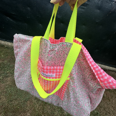 Totebag XL MARVE - rosa fluor + flor fluor - personalizable