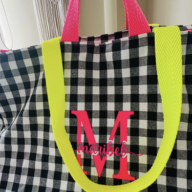 Totebag XL MARVE - vichy negro + flúor - personalizable