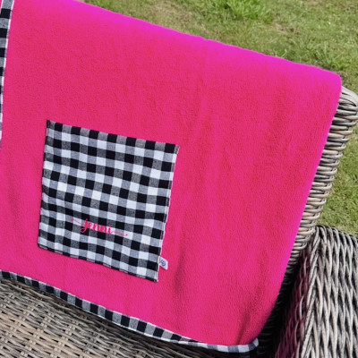 Toalla de playa - MARVE rizo rosa fucsia + vichy negro