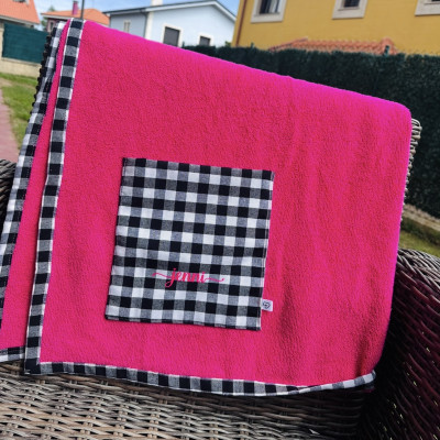 Toalla de playa - MARVE rizo rosa fucsia + vichy negro