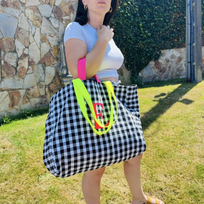 Totebag XL MARVE - vichy negro + flúor - personalizable