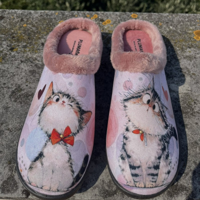Zapatilla de casa GATITO - Plumaflex gris y rojo