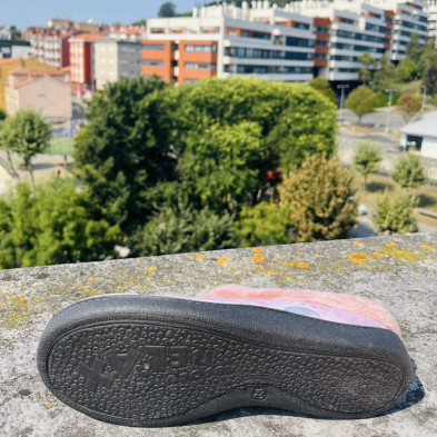 Zapatilla de casa GATITO - Plumaflex gris y rojo