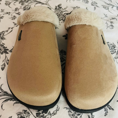 Zapatilla de casa AITANA Plumaflex - beig - descalza