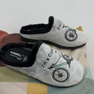 Zapatilla de casa BICI - plumaflex-  descalza gris