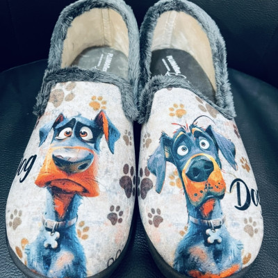 Zapatilla de casa DOG - cerrada Plumaflex - Gris