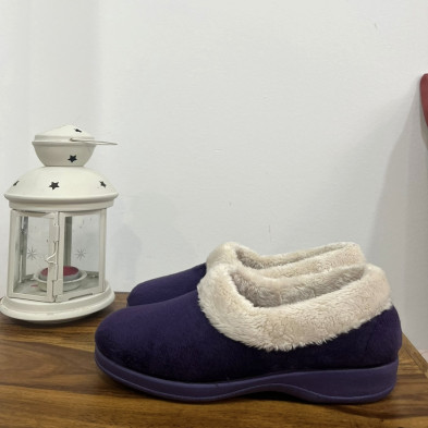 Zapatilla de casa cerrada - SUMMU - morado