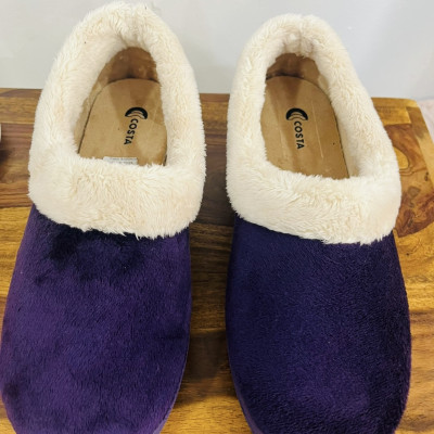 Zapatilla de casa cerrada - SUMMU - morado