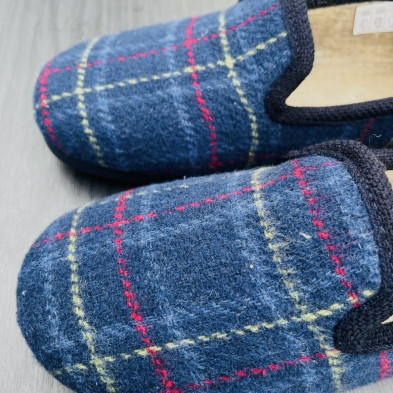 Zapatillas de casa SACHA - cerrada - cuadro clásico