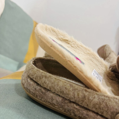 Zapatillas de casa - ELFO - descalza - arena