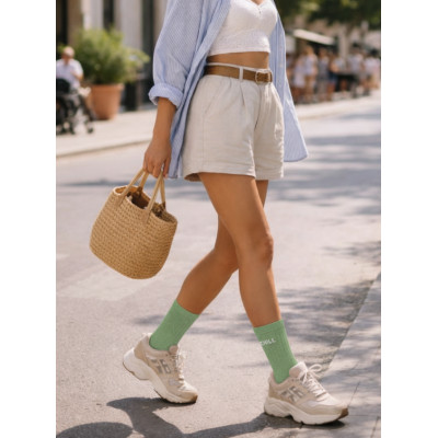 Calcetines mujer verdes con brillo y mensaje “Chill” | Originales