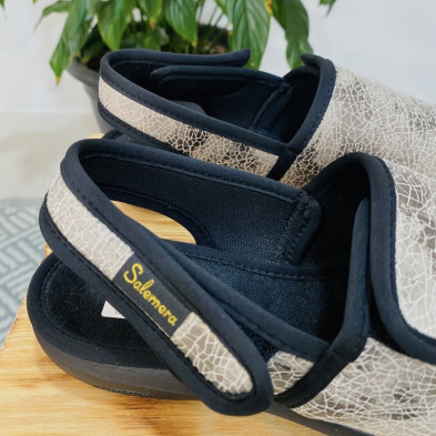 Sandalia ancho especial ARIDO - taupe - SALEMEDICAL