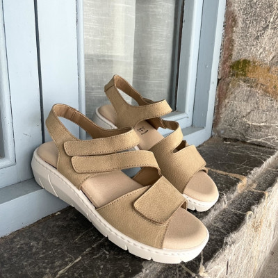 Sandalias velcro LUXOR beige | Piel, cómodas y plantilla extraíble