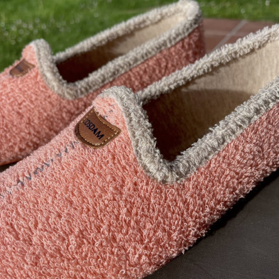 Zapatilla de casa VELEZ - cerrada rizo - coral