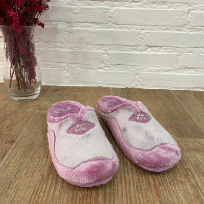 Zapatilla de casa MONTBLANC - descalza rosa