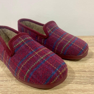 Zapatillas de casa SACHA - cerrada - cuadro clásico burdeos