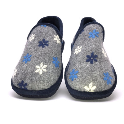 Zapatilla de casa cerrada - Flores - gris y azul marino