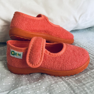 Zapatilla de casa DARIA - Cerrada con velcro - coral