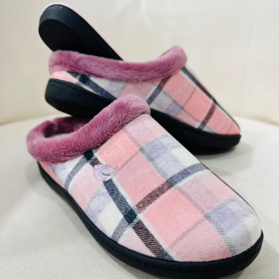 Zapatilla de casa DERRY - Plumaflex cuadro rosa