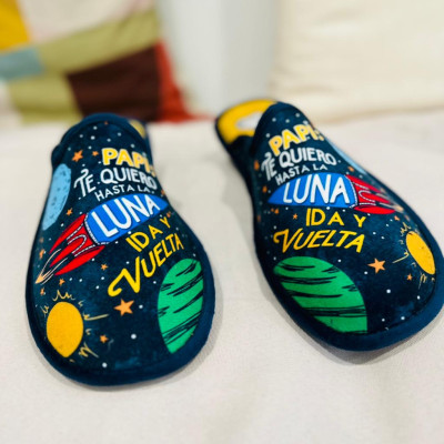 Zapatilla de casa Papá LUNA abierta - dibujo azul marino