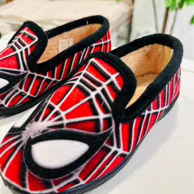 Zapatilla de casa SPIDER - cerrada rojo