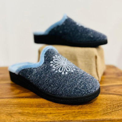 Zapatilla de casa PEONIA - descalza azul