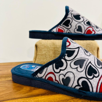 Zapatilla de casa HEART descalza - azul con dibujo